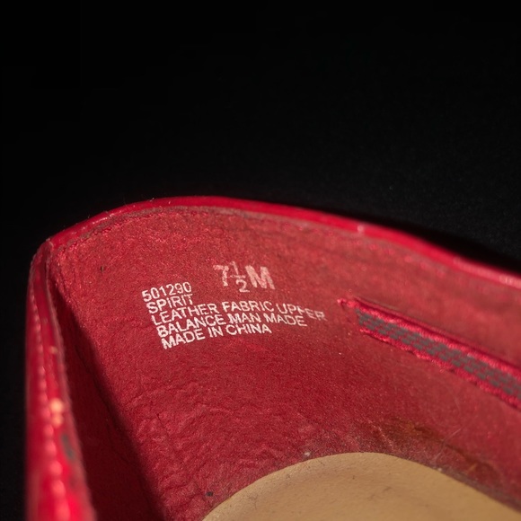 Mootsies Tootsies Colorful Slip-On Sandals - Picture 3 of 6